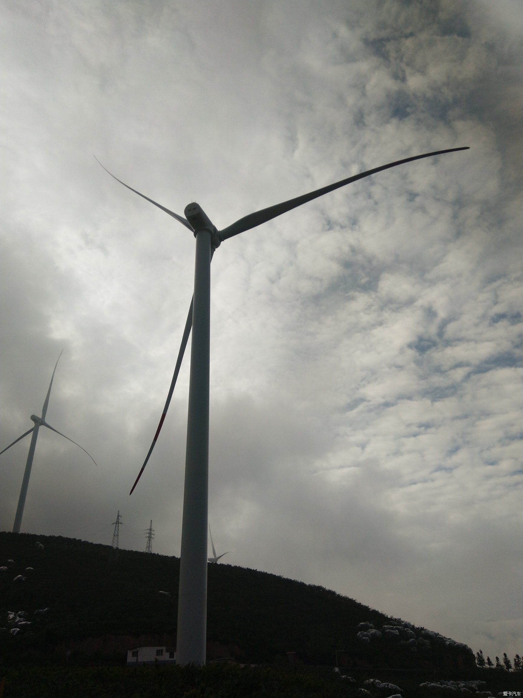 电气风电股价在近期呈现反弹态势