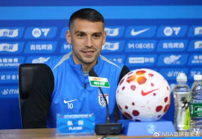 武汉三镇迎战大连英博：绍尔复出挑战斯坦丘旧