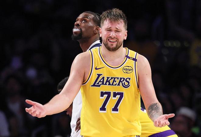 湖人三连胜背后的责任感与团队协作