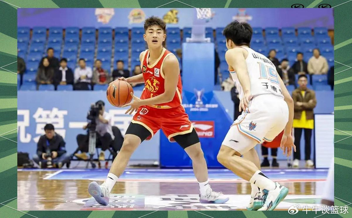 深圳掀翻卫冕冠军创8连胜 厦门逆袭冲十甲