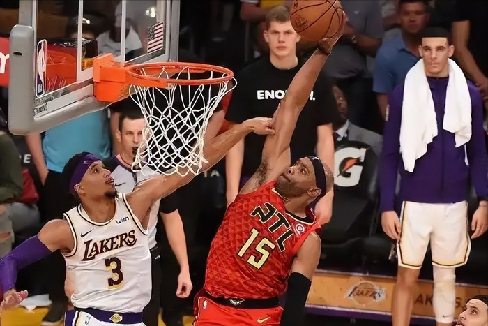 浙江队末节爆发逆转南京天之蓝，季后赛主动权