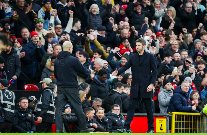 曼联帅位之争：卡里克获鲁尼力挺 索斯盖特或成